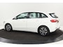 Mercedes-Benz B-klasse 180d Business Solution | Carplay | Trekhaak | Camera | Park Assist | Half leder | Climate control | Cruise control