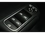 Mercedes-Benz B-klasse 180d Business Solution | Carplay | Trekhaak | Camera | Park Assist | Half leder | Climate control | Cruise control