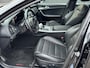 Kia Stinger 3.3 V6 T-GDI AWD GT 370 PK, Schuif/kanteldak, Lederen bekleding, 360" Camera, BTW-auto, Onderhoudshistorie! Stoelkoeling & Verwarming, Stuurwiel verwarmd, Dodehoekdetectie