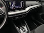 Skoda Octavia Combi 1.5 e-TSI Business Edition Plus / Automaat / NL-Auto / Dealer-Onderhouden / 150 PK / Adaptieve Cruise-Control / Climate-Control / Trekhaak / Draadloze-Telefoonlader / Apple-Carplay & Android-Auto / Elektr.-Achterklep / DAB Radio-Bluetooth / Navi / Keyless / Dodehoek-Detectie / PDC V+A met Camera / 17'' LMV / ENZ.