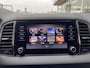 Skoda Karoq 1.0 TSI Business Edition / NL-Auto / 99.000 KM / 1e-Eigenaar / Vol-Leder / Apple-Carplay & Android-Auto / Cruise-Control / Climate-Control / Trekhaak / Keyless / LED-Verlichting / Radio-Bluetooth-Navi / Draadloze telefoonlader / PDC V+A met Camera / 17'' LMV / ENZ.