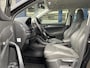 Skoda Karoq 1.0 TSI Business Edition / NL-Auto / 99.000 KM / 1e-Eigenaar / Vol-Leder / Apple-Carplay & Android-Auto / Cruise-Control / Climate-Control / Trekhaak / Keyless / LED-Verlichting / Radio-Bluetooth-Navi / Draadloze telefoonlader / PDC V+A met Camera / 17'' LMV / ENZ.