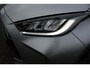 Toyota Yaris 1.5 HYBRID DYNAMIC LED KEYLESS 16"LM-VELGEN CAMERA AD-CRUISE CLIMA APPLE/ANDROID NL-AUTO