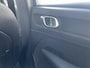 Volvo C40 Recharge Ultimate 69 kWh | Nubuck Microtech bekleding | Harman Kardon audio | All Season banden | Elektrische stoelbediening | 360 Graden camera |
