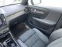 Volvo C40 Recharge Ultimate 69 kWh | Nubuck Microtech bekleding | Harman Kardon audio | All Season banden | Elektrische stoelbediening | 360 Graden camera |