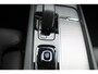 Volvo XC60 T6 Plug-in hybrid 350PK Automaat AWD Plus Dark Panoramisch schuif-kanteldak / Google infotainment / Lederen bekleding / 360graden camera / Apple Carplay