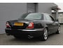 Jaguar XJ 4.2 V8 Super LWB I AUT. I 396 PK I YOUNGTIMER