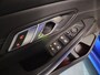 BMW 3-Serie 320i Business Edition Plus M-sport - Stoelverwarming - Apple carplay/ Android auto