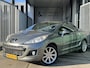 Peugeot 207 CC 1.6 VTi Roland Garros | LEDER | TREKHAAK | CRUISE CONTROL | CLIMATE CONTROL | PDC | LMV 17'' | STOELVERWARMING | BLUETOOTH