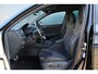 Skoda Superb Combi 1.5 TSI ACT Sportline Business | incl. 12 maanden garantie | Panoramadak | Trekhaak wegklapbaar | Stoelverwarming V+A | Adaptieve cruise control | Virtual cockpit | Skoda Crystal Lighting LED | Elektrische kofferklep | Alcantara interieur delen | Bestuurdersstoel elektrisch + memory | Dodehoek detectie | Zwarte hemel | Draadloze telefoonlader |
