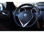 Alfa Romeo Giulietta 1.4 Turbo Sport | Panoramadak | Camera | 18" Velgen