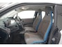 BMW i3 Basis 120Ah 42kWh [ Nav Parkeersensoren Warmtepomp ]