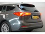 Ford Focus Wagon 1.5 EcoBlue Titanium Business AUTOMAAT! LED B & O CLIMA ST. VERW. APPLE NAVI CAMERA TREKHAAK