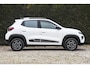 Dacia Spring Comfort Plus (Orange Pack) 27 kWh / airco / cruise control / navigatie / elektrische ramen voor / LM-velgen / LED