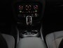 MINI Clubman 1.5 Cooper Essential | AUTOMAAT | Lage Km Stand! | Navigatie | LED Koplampen | Sfeerverlichting | Achteruitrijcamera | Voorstoelen Verwarmd | Keyless Entry | Cruise Control | Parkeersensor Achter | Apple Carplay / Android Auto | Lichtmetalen Velgen |  Lage km stand