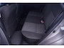 Toyota Auris 1.8 First Edition navigatie camera private glas lmv 16" stoelverwarming climate controle DAB keyless entry en start voorstoelen verwarmd PDC v+a