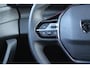 Peugeot 408 1.2 130PK AUTOMAAT ALLURE | NAVIGATIE | DRAADLOZE APPLE CARPLAY/ANDROID AUTO | LED KOPLAMPEN | ACHTERUITRIJ CAMERA | CLIMATE CONTROL | CRUISE CONTROL | KEYLESS ENTRY/START |