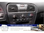 Volvo V40 1.6 109 pk, Airco, unieke km-stand!