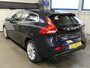 Volvo V40 2.0 T3 Momen - Navigatie - Dealer Onderhouden