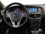 Volvo V40 2.0 T3 Momen - Navigatie - Dealer Onderhouden
