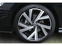 Volkswagen Golf Variant 1.5 eTSI 150pk R-Line DSG7 Panoramadak NL-Auto NAP BTW Clima Cruise Navi Camera Keyless LED Plus 18"LMV