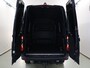 Mercedes-Benz eSprinter 314 L2 H2 PRO | 81 kWh | 100% elektrisch | 2000kg Trekhaak | 115Kw/u DC Snelladen | Smartphone integratie pakket | Carplay | Camera | Comfort bestuurdersstoel |