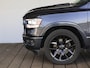 Dodge Ram 1500 5.7 V8 4x4 Crew Cab Laramie Night | Luchtvering | Groot Navigatie | Elektrisch Sidebars |