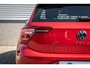 Volkswagen Polo R-Line Edition Inclusief €2000,- inruilvoordeel | 'App-Connect' draadloze smartphone integratie | Achterlichten LED | Afstandscontrolesysteem (Front Assist)
