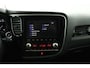 Mitsubishi Outlander 2.4 PHEV Pure | Trekhaak | 1500kg trekgewicht | Camera | Keyless entry |