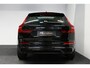 Volvo XC60 2.0 T6 Plug-in hybrid AWD R-Design / Facelift / Black Edition / Panoramadak / Elektr. verstelbare voorstoel (memory) / 21'' LMV / Apple Carplay / Achteruitrijcamera / Elektr. bedienbare achterklep / Keyless / LED Koplampen / Lederen contourstoelen