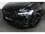 Volvo XC60 2.0 T6 Plug-in hybrid AWD R-Design / Facelift / Black Edition / Panoramadak / Elektr. verstelbare voorstoel (memory) / 21'' LMV / Apple Carplay / Achteruitrijcamera / Elektr. bedienbare achterklep / Keyless / LED Koplampen / Lederen contourstoelen