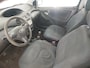 Toyota Yaris 1.3 VVT-i Luna