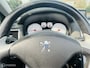 Peugeot 307 CC 2.0 Automaat / Leder / Navigatie / PDC / APK 02-2026 2.0-16V
