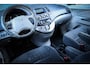 Mitsubishi Grandis 2.4-16V Intense v.2.950,- v.2.250,-