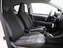 Peugeot 108 1.0 e-VTi Allure | APPLE CARPLAY | ACHTERUITRIJCAMERA | CLIMATE CONTROL | 15" LICHMETALEN VELGEN |