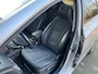 Hyundai i30 1.6 GDi Comfort Panoramadak/Keyless entry//Achteruitrijcamera/Audionavigatie/Climate Controle/Led dagrij verl.//Multi functioneel stuur/Half lederen bekleding/Parkeersensoren