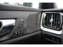 Volvo V60 T6 350PK AUT8 AWD Plus Dark | Harman Kardon Premium Audio | 360 Camera | Sportstoelen | Power Seats incl. Memory | Verwarmbare Voorstoelen & Stuur | Adaptive Cruise & Pilot Assist | Verwarmbare Achterbank | Adaptieve Koplampen | Rijstrooksensor Met Correctie | Elektr. Achterklep | Semi Elektr. Trekhaak |