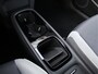 Volkswagen ID.3 First Plus 204PK 58 kWh /NAVI/MATRIX LED/Keyless/19'LM/PDC/Achteruitrijcamera/ACC/Standkachel/Stoelverw./NAP! 1e eig!