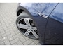 Volkswagen Golf Variant 2.0 TSI R 4Motion 301pk DSG Clima/Cruise/Xenon/PDC/AppleCarplay/AndroidAuto/Stoelverwarming/19LM/Bluetooth