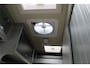 Megamobile Lounge Mobil Mega Lounge 640 180pk - Elektrisch bed - Vloerverwarming - Omvormer - Prijs incl. BTW/BPM