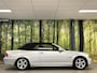 BMW 3-Serie Cabrio 320Ci Executive | Elektrische Cabriokap | Parkeersensoren Achter | Stoelverwarming |Elektrische Stoelen + Geheugen Bestuurder | Lichtmetaal 16" | Radio |