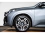 BMW IX2 xDrive30 67 kWh M Sport - Panoramadak - Innovation/Comfort Pack - Parking/Driving Assistant - Elektrisch verstelbare/verwarmde voorstoelen - HiFi System Harman Kardon - Getinte/Geluiddempende Ruiten -