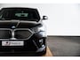 BMW IX2 xDrive30 67 kWh M Sport - Panoramadak - Innovation/Comfort Pack - Driving/Parking Assistant - Elektrisch verstelbare/verwarmde voorstoelen - HiFi System Harman Kardon - Getinte/Geluiddempende Ruiten -