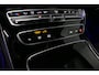 Mercedes-Benz E-klasse Estate 300 e AMG Line / E63 AMG Grill / E63 AMG Diffuser / Panoramadak / Burmester Sound System / Sfeerverlichting / Luchtvering (achteras) / LED High Performance / 20'' LMV / Night pakket / Apple Carplay - Andriod auto / Stoelverwarming / Trekhaak (zwenkbaar) / Achteruitrijcamera / Draadloze telefoonlader / Widescreen