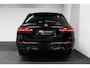 Mercedes-Benz E-klasse Estate 300 e AMG Line / E63 AMG Grill / E63 AMG Diffuser / Panoramadak / Burmester Sound System / Sfeerverlichting / Luchtvering (achteras) / LED High Performance / 20'' LMV / Night pakket / Apple Carplay - Andriod auto / Stoelverwarming / Trekhaak (zwenkbaar) / Achteruitrijcamera / Draadloze telefoonlader / Widescreen