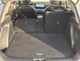 Hyundai Kona 1.6 GDI HEV Premium Sky Automaat / Glazen schuif- en kanteldak / Trekgewicht 1300 kg / Achterbank verwarming / Adaptief cruise control / Elektrische achterklep / Apple Carplay Android Auto /