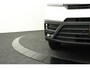 Volkswagen Crafter Bedrijfswagens 30 2.0 TDI 140Pk Highline / Navi / Camera / Betimmering / Bank / Pdc
