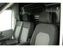 Volkswagen Crafter Bedrijfswagens 30 2.0 TDI 140Pk Highline / Navi / Camera / Betimmering / Bank / Pdc