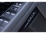 Land Rover Range Rover Evoque P300e R-Dynamic SE AWD | Cold Climate | 20 Inch | El. Trekhaak | Black Ext Pack | Meridian Audio | Drive Pack