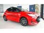 Toyota Yaris 1.5 Launch Edition | Stoel en stuur verw | HUD | Keyless |